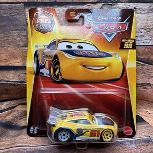 Disney Pixar Cars Race & Rescue Cruz Ramirez Diecast Mattel 1:55 Radiator Spring